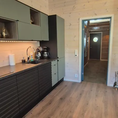 Andoy Vest Apartament Reine